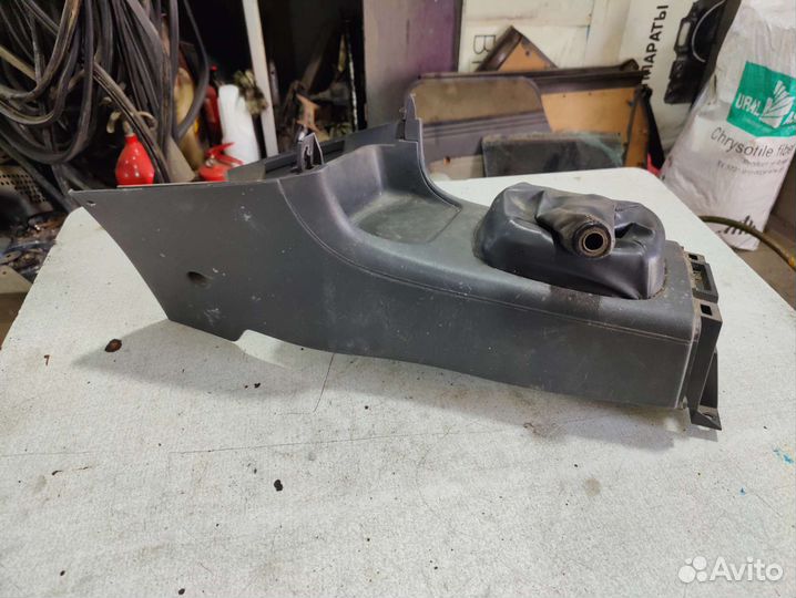 Консоль МКПП mitsubishi lancer 7