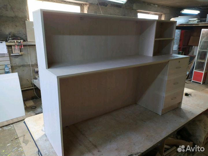 Ресепшен, стойка администратора в1200ш1800г600