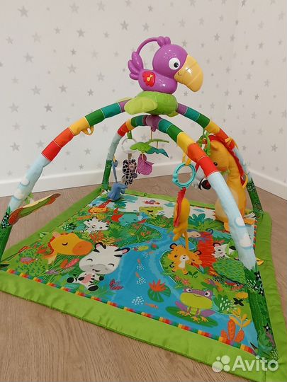 Развивающий коврик Fisher Price с поющим туканом