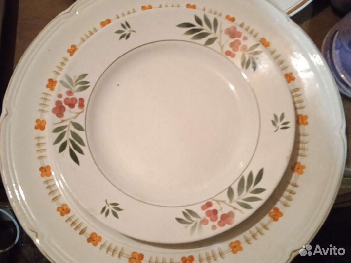 Тарелки, блюда