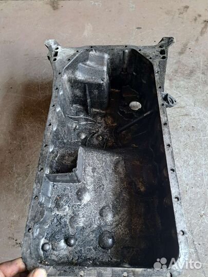 Поддон на Mercedes W211 om646