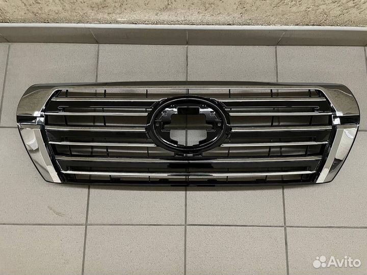 Land Cruiser 200 2008-2015 Решетка стиль 16+ Q1LY3