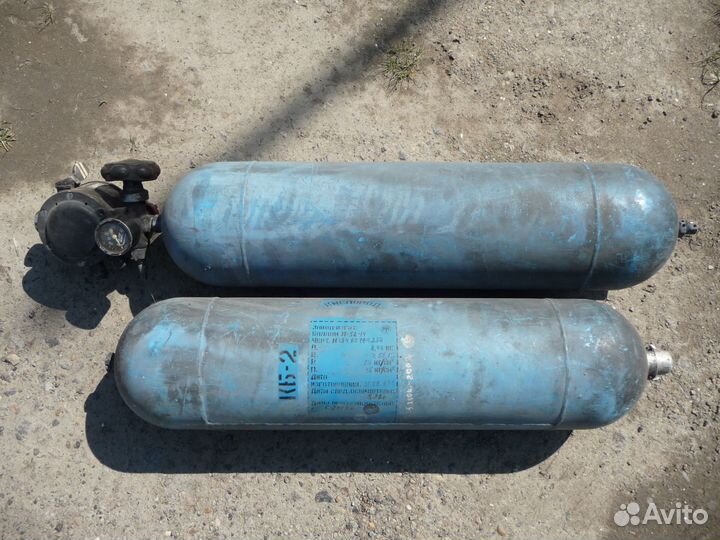 Авиационный кислородный баллон