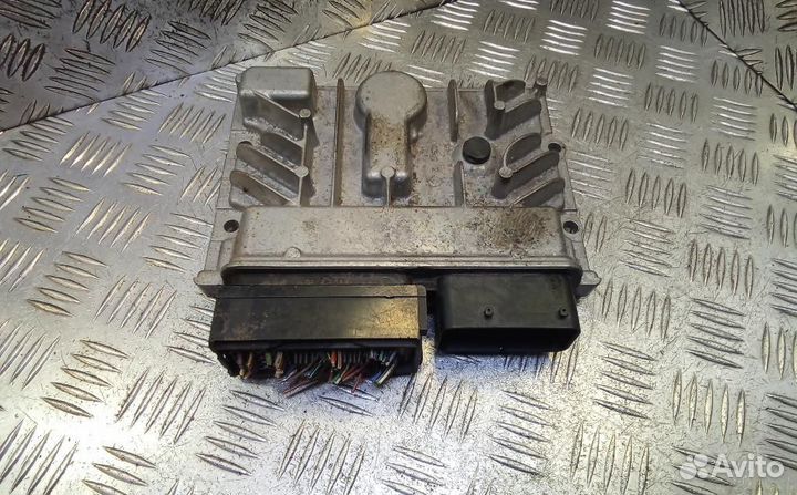 Блок управления двигателем Opel Meriva B