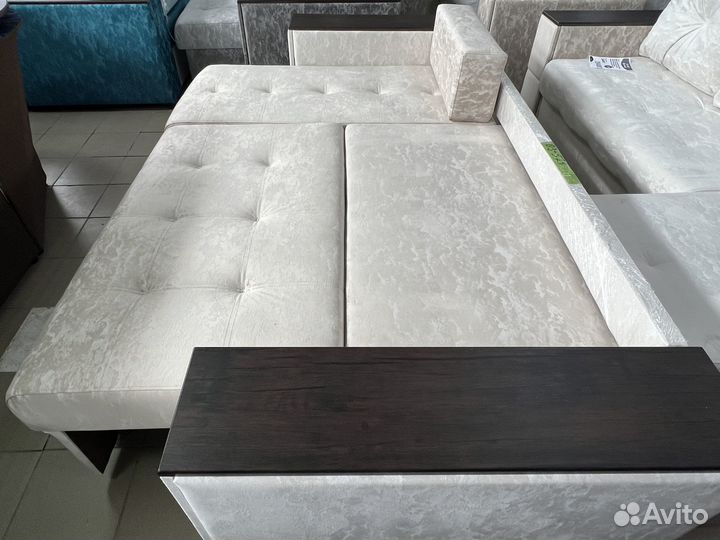 Диван вместительный Честная Цена