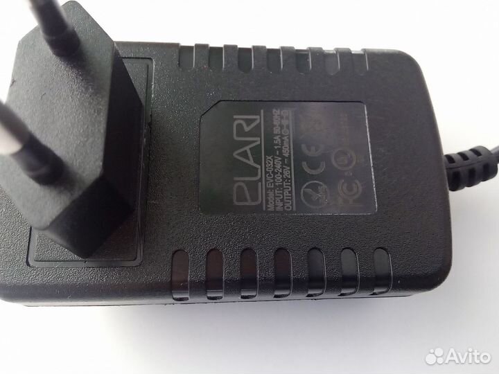 Зарядка пылесоса Elari RedStormTurbo EVC-032X