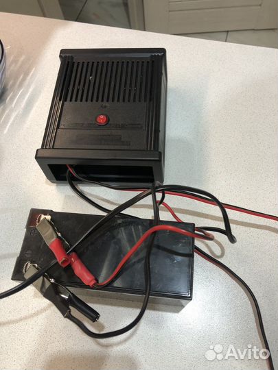 Зарядка для аккумулятора Вымпел-150