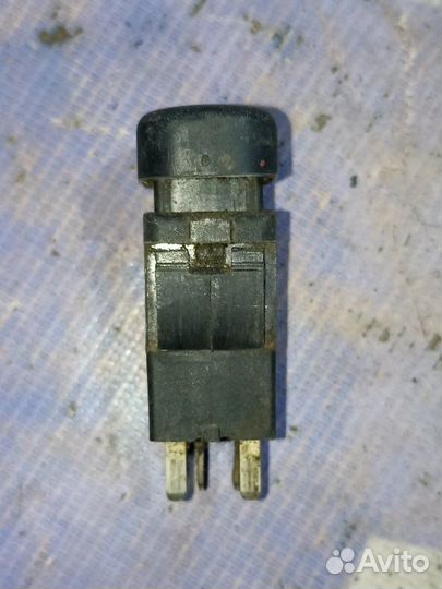 Кнопка обогрева сидений Ваз Лада 2114 хэтчбек 2111