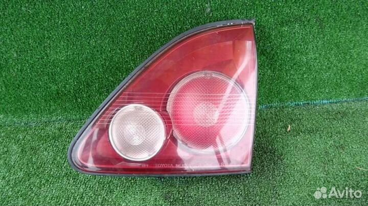 Стоп-вставка правая Toyota Harrier SXU10 5S-FE