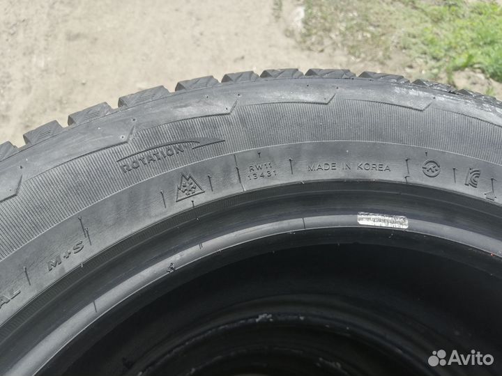 Hankook Winter I'Pike 225/60 R17