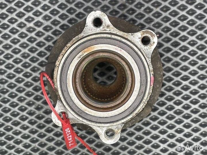 Ступица передняя Audi A8 D4/4H 2011