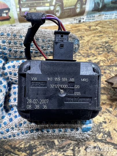 Датчик дождя Фольксваген Пассат B6