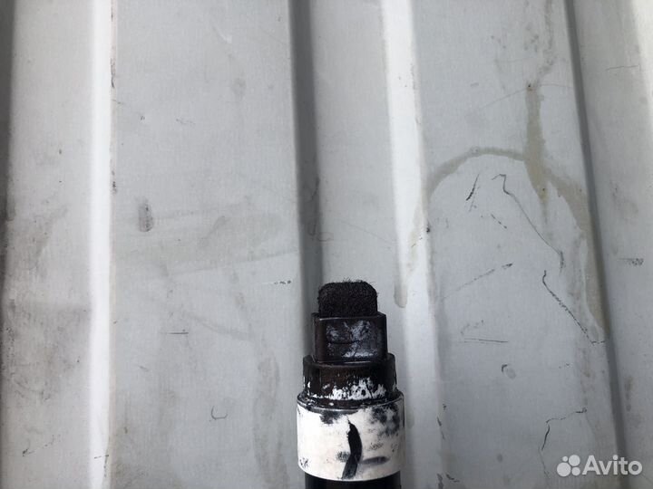 Маркер molotow 511 чуть юзаный