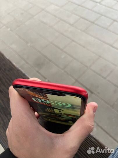iPhone Xr, 64 ГБ