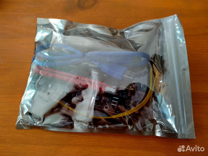 Райзер 009s универсальный 3 разъема PCE164P-N08