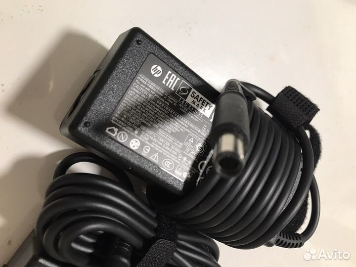 Блок питания оригинал hp(Hewlett-Packard)