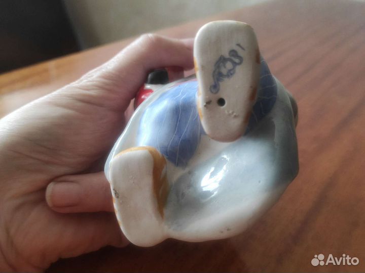 Фарфоровая статуэтка лфз.Филиппок