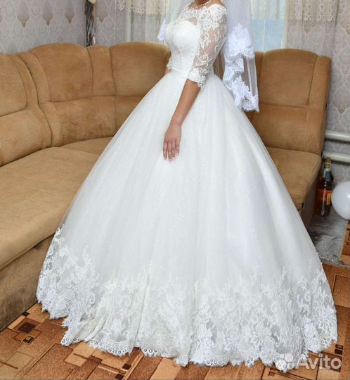 Платье свадебное