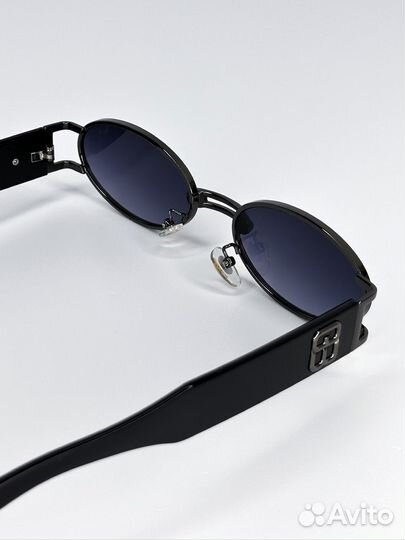 Солнцезащитные очки Gentle Monster