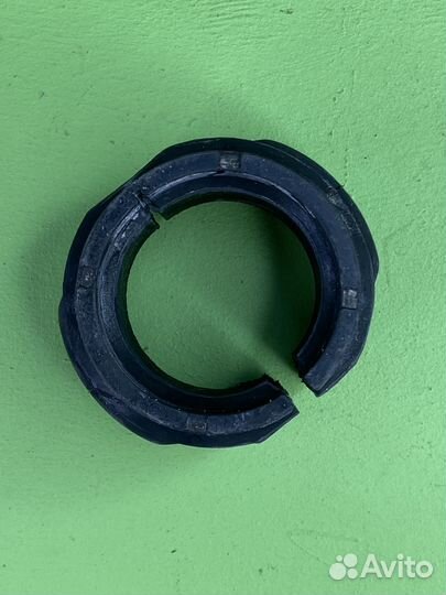 Втулка стабилизатора 53x77x56 (п) центр 2x \MB Act