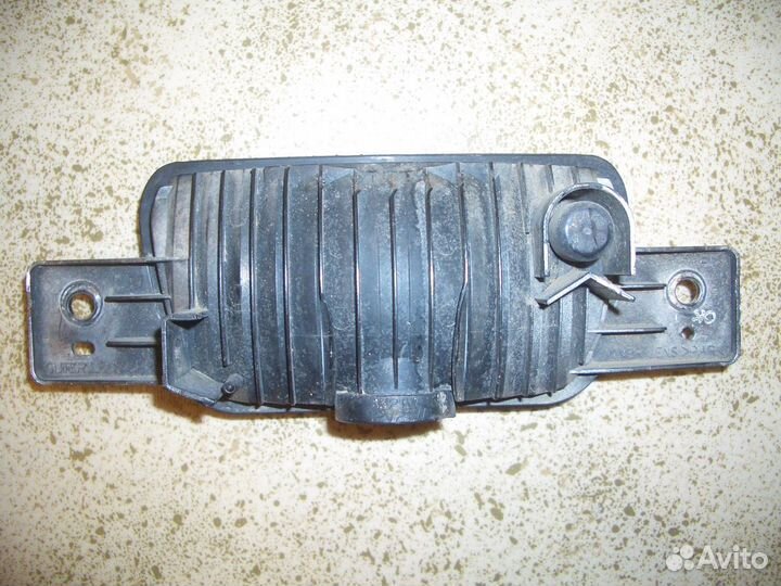 Фонарь птф задний Митсубиси Паджеро с06