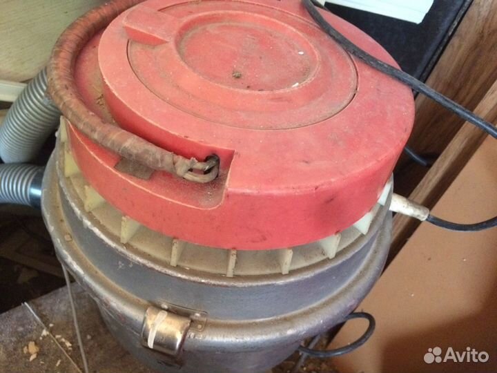 Пылесос Уралец М