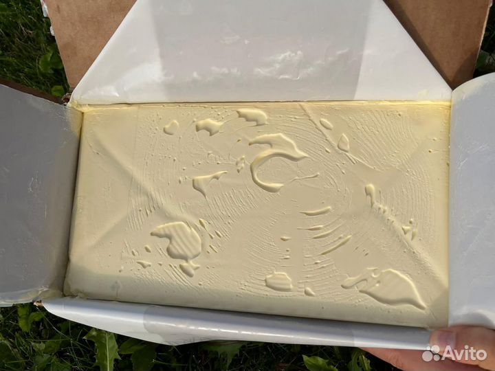 Масло сливочное, сыры, тушёнка