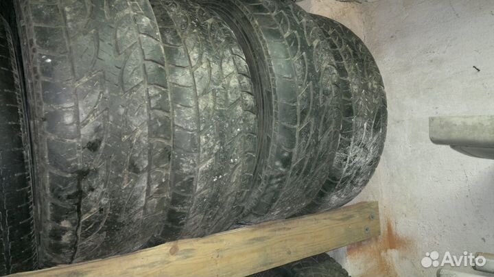 Bridgestone Dueler A/T 275/65 R17 115T