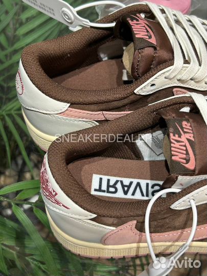 Travis Scott x Air Jordan 1 Low ‘Dark Pony/Pink’