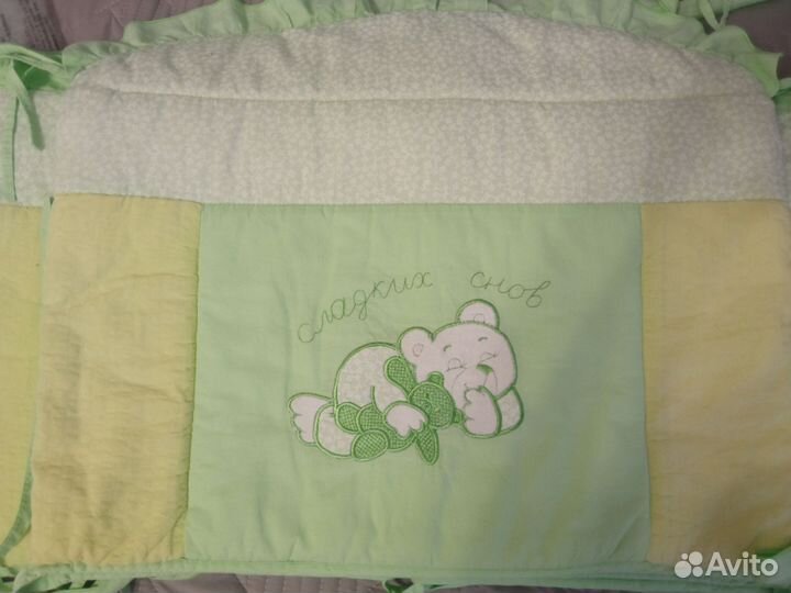 Комплект в детскую кроватку