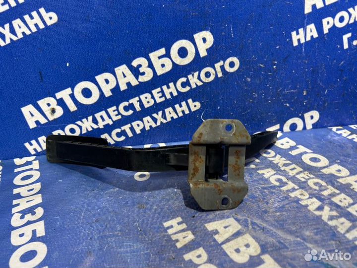 Педаль газа Renault Duster кроссовер 2014