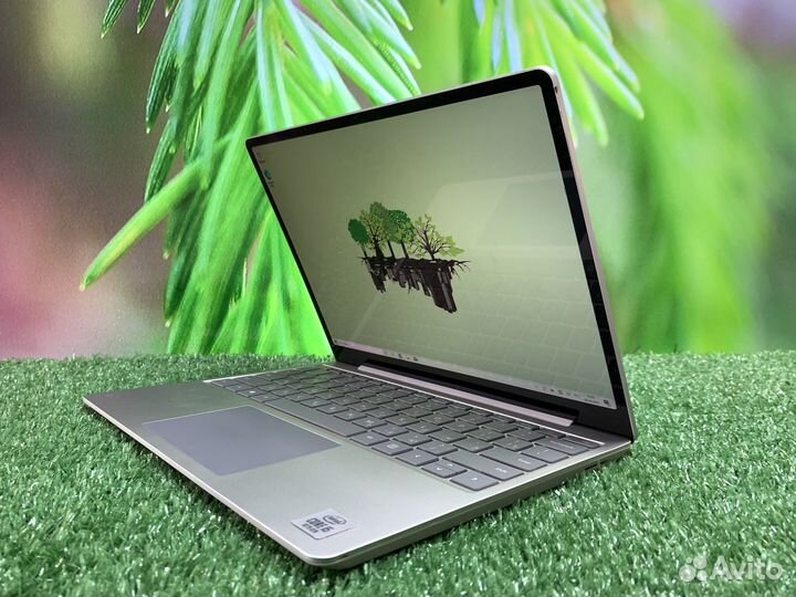 Стильный ультрабук Microsoft на Intel Core i5