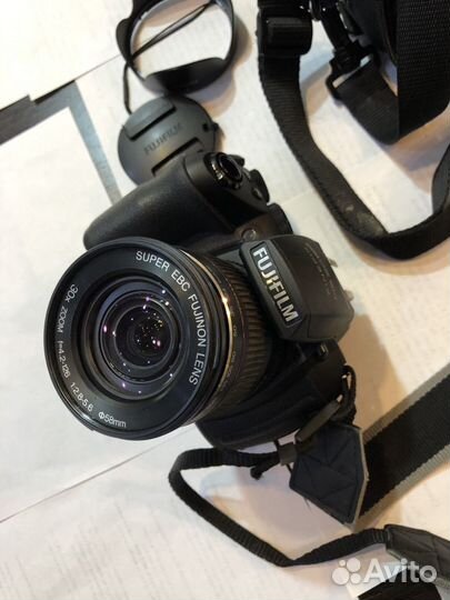 Цифровой фотоаппарат Fujifilm FinePix hs20exr