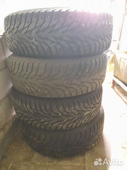 Yokohama 125T 235/65 R17
