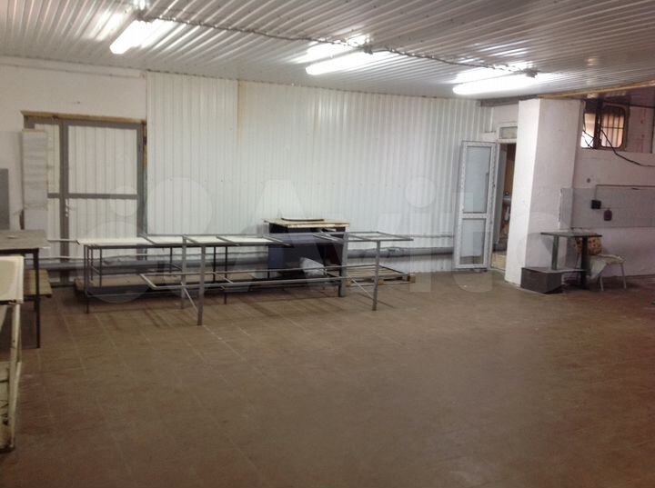 Производство, 300 м²