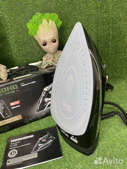 Утюг redmond RI-C288S
