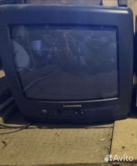 Телевизор Grundig ЭЛТ 14 дюймов