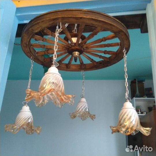 Гарнитур бра люстра из колеса от старинной прялки