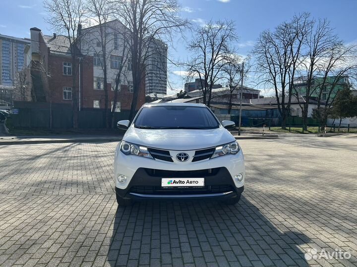 Toyota RAV4 2.0 CVT, 2015, 110 000 км