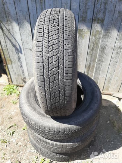 Yokohama Geolandar G033 215/70 R16