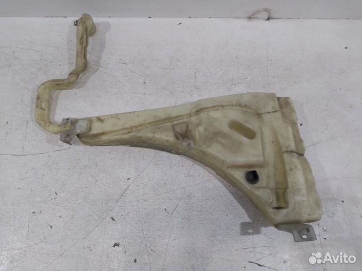 Бачок омывателя передний Volkswagen Touareg 1