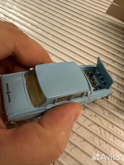 Модели СССР москвич 408 такси