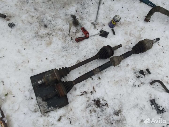 Привод Тойота Аурис