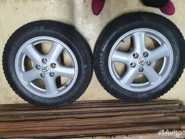 Оригинальные разноширокие диски на Toyota Chaser