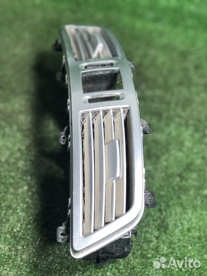 Дефлектор торпедо mercedes w221