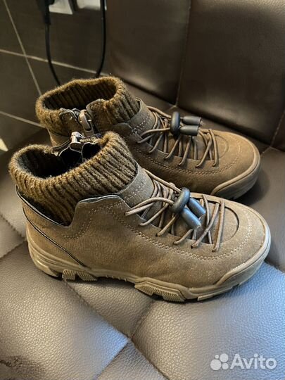 Ботинки 28 , новые