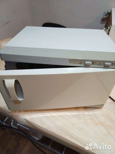 Подогреватель-стерилизатор полотенец