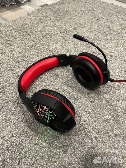 Игровые наушники