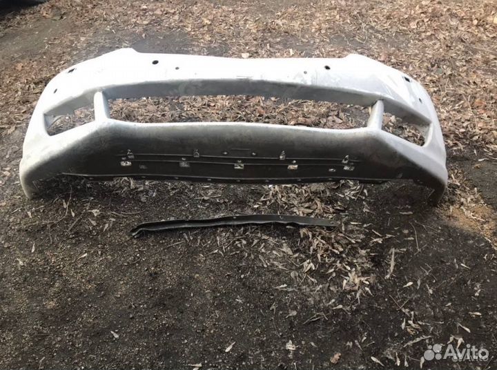 Передний бампер от honda accord 2008