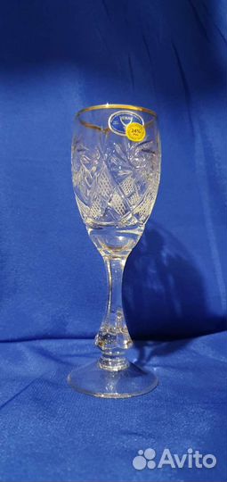 Хрустальные рюмки набор